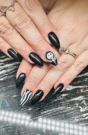 Elegant nail designs - premium nail art and styling